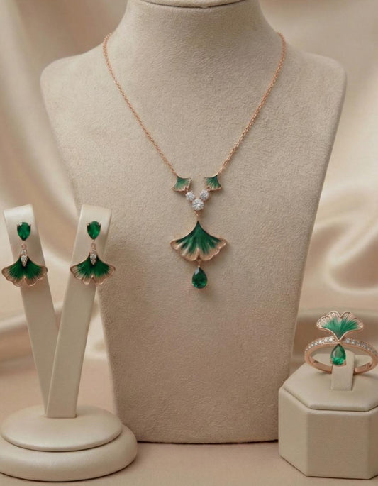 The Emerald Gingko Set